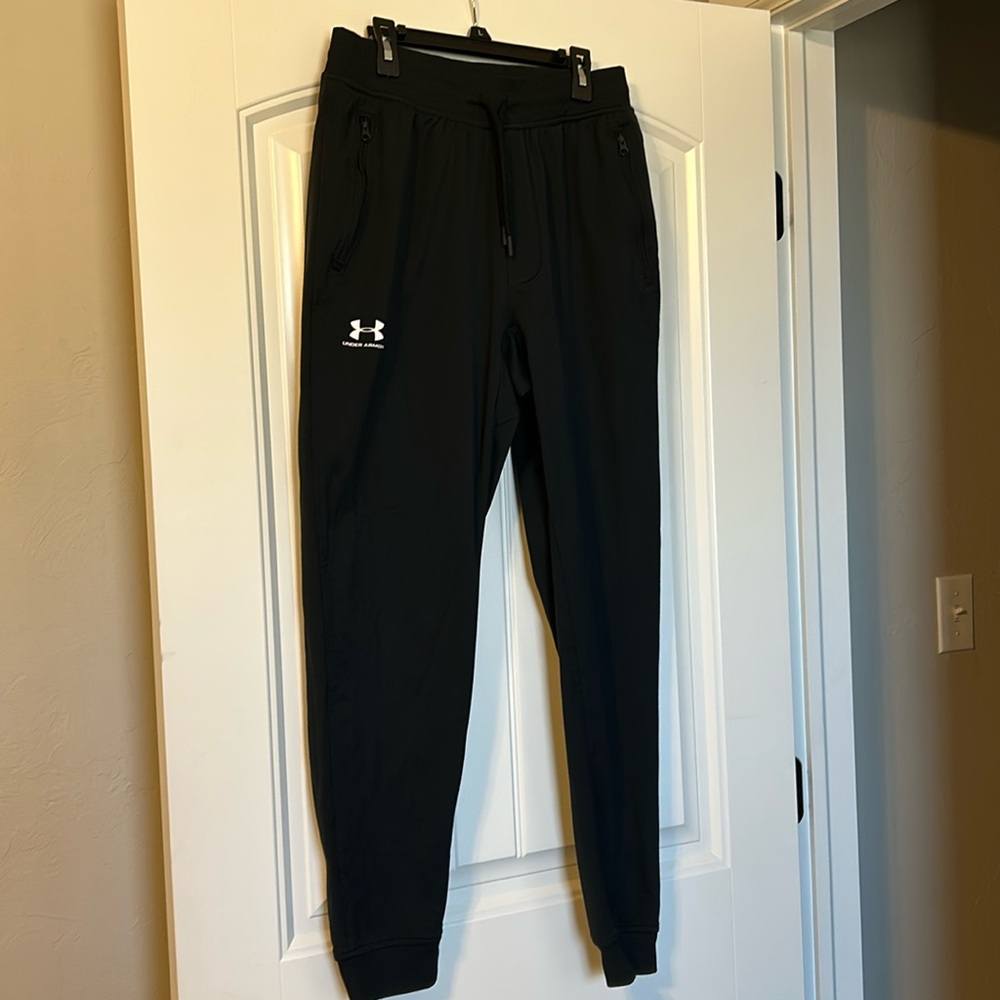 Men’s under Armour joggers